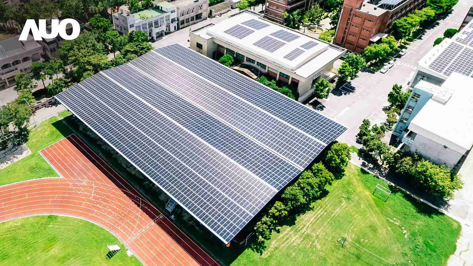 WepaySunSteel光电整合型浪板具备快速安装、、、轻量化优势，，可提升15%发电效能，，通过国际IEC与台湾VPC认证安全、、、防漏、、、、耐候标准